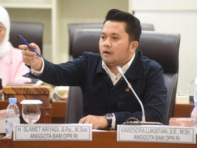Selamet Ariyadi, Anggota Komisi I DPR RI