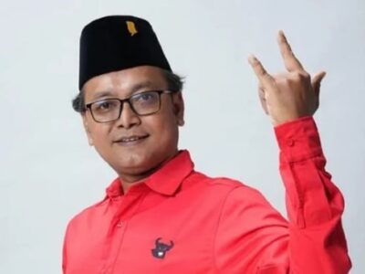 Politisi PDIP, Guntur Romli
