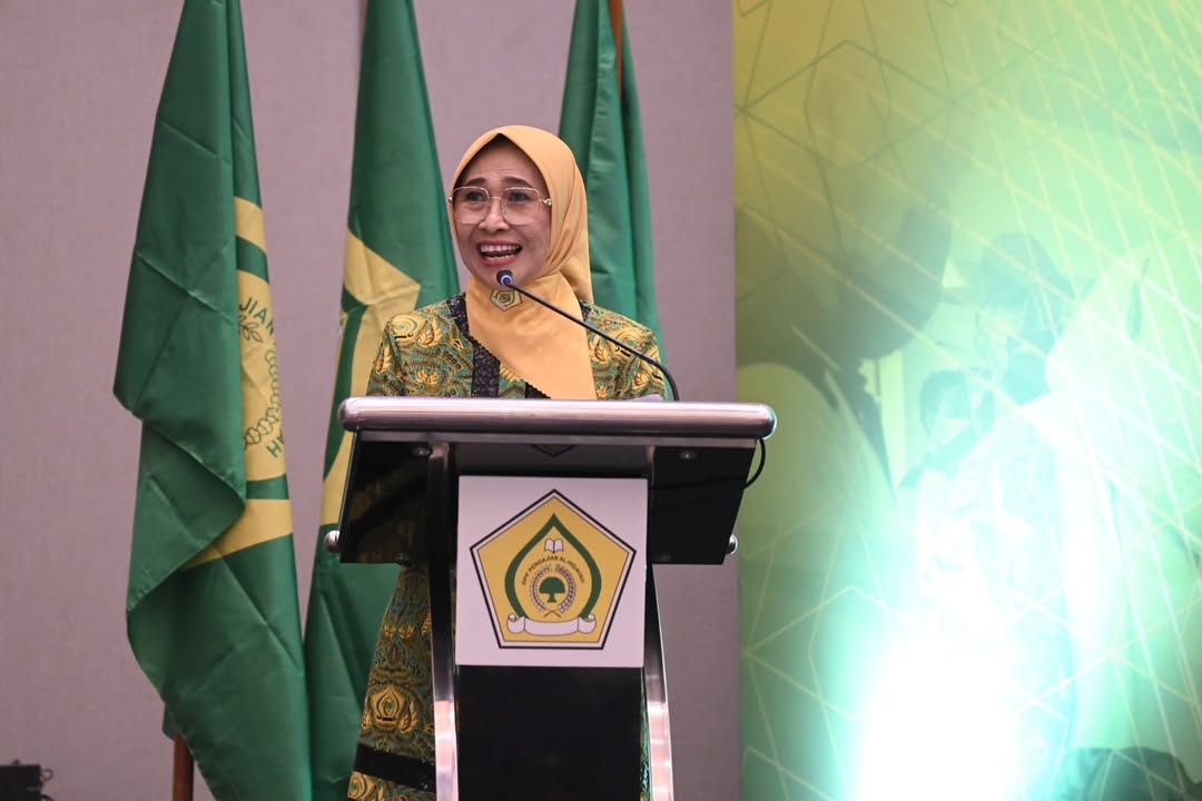 Ketua Umum DPP Pengajian Al Hidayah, Hetifah Sjaifudian dalam Pelantikan Pengurus DPP yang digelar di Jakarta, Sabtu (29/11)