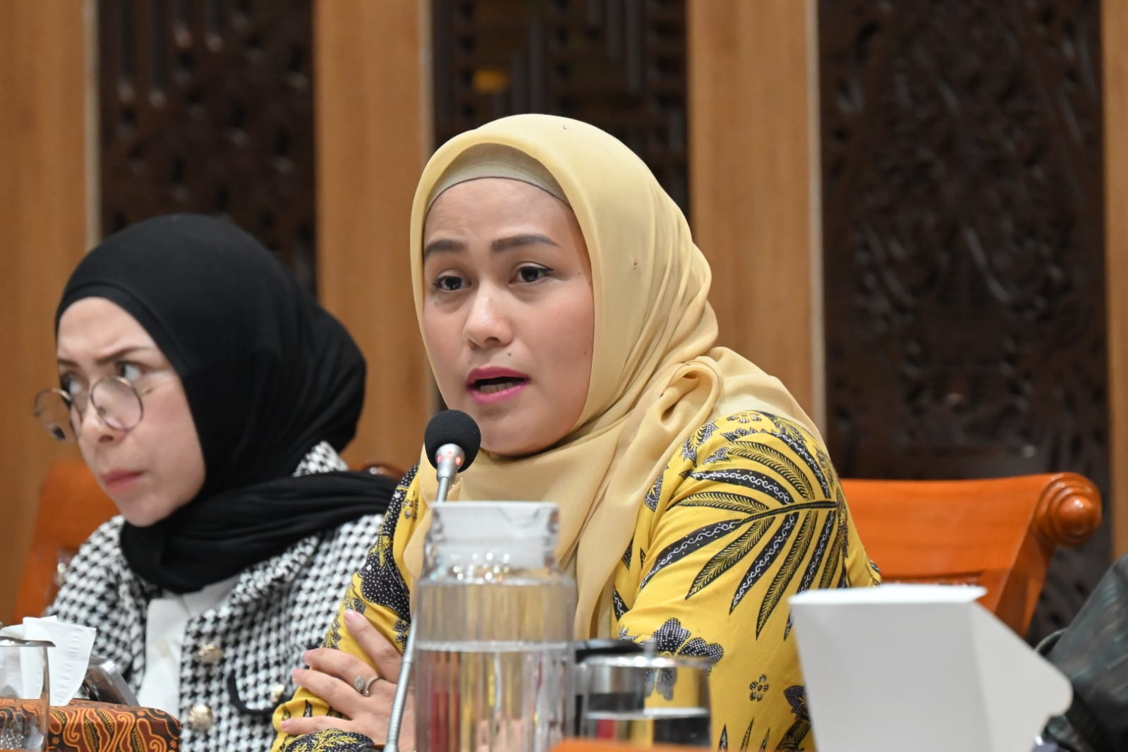 Anggota Komisi X DPR RI dari Fraksi Partai Golkar Dapil Riau I, Karmila Sari