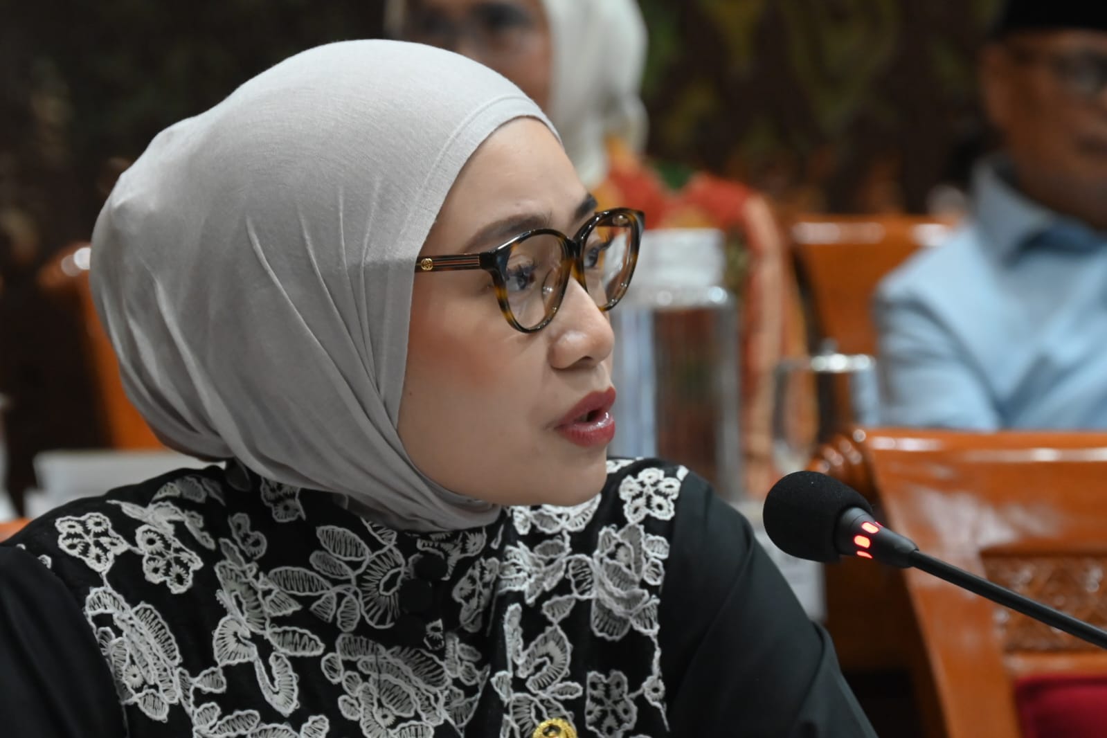 Anggota Komisi X DPR RI Fraksi Partai Golkar. Adela Kanasya Adies